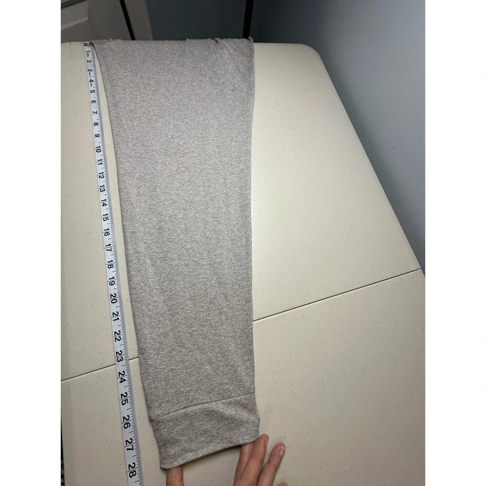 Vuori Womens Performance Jogger Pants Heather Gray Athleisure‎ XLarge 28" Inseam - Picture 10 of 16